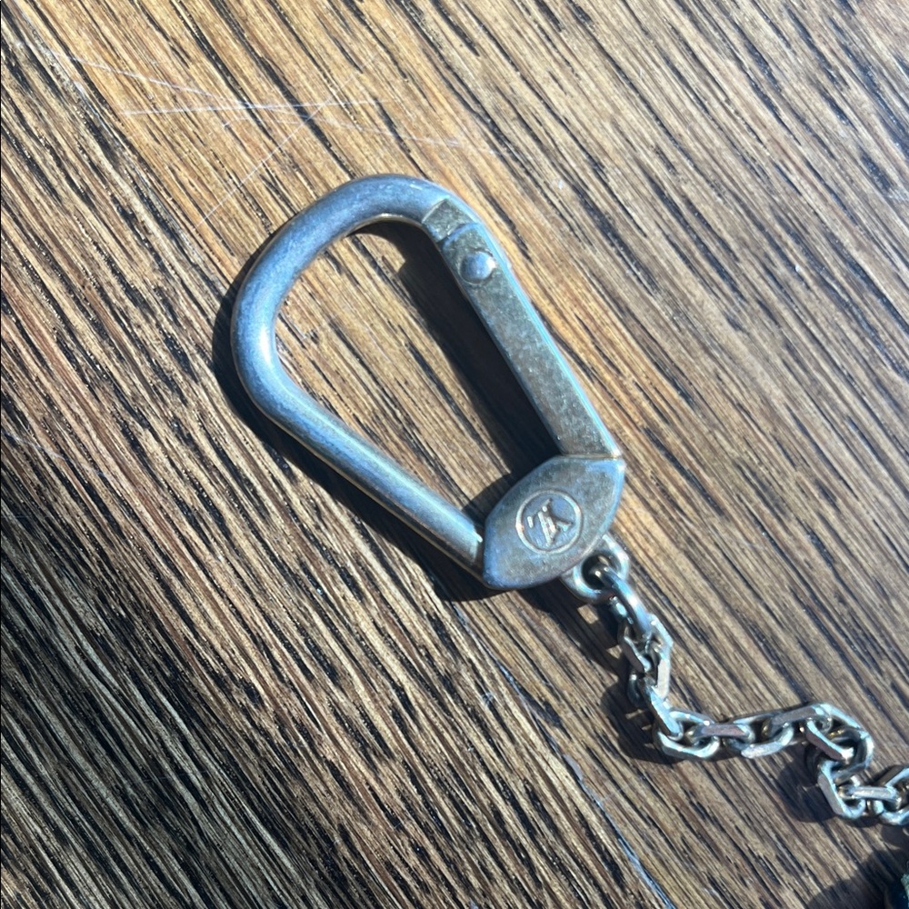 Louis Vuitton Black Leather Card Holder with Chain - Picture 2 of 7